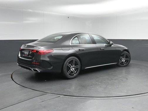 Graphite Grey Metallic 2026 Mercedes-Benz E-Class 4MATIC