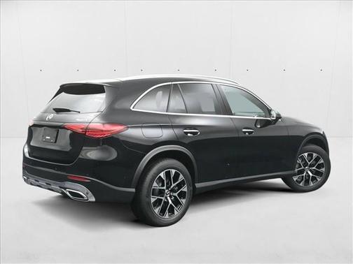 2026 Mercedes-Benz GLC 350e Base