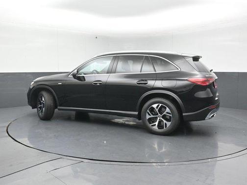 2025 Mercedes-Benz GLC 350e Base