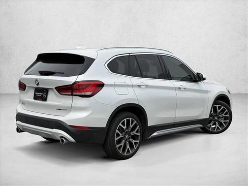 Mineral White Metallic 2021 BMW X1 sDrive28i