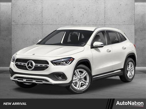 2021 Mercedes-Benz GLA 250 Base 4MATIC