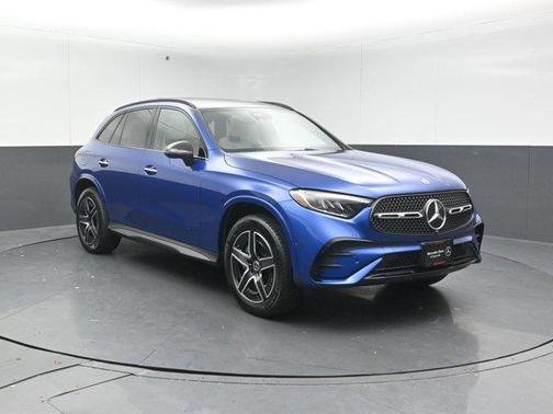 2025 Mercedes-Benz GLC 300 4MATIC