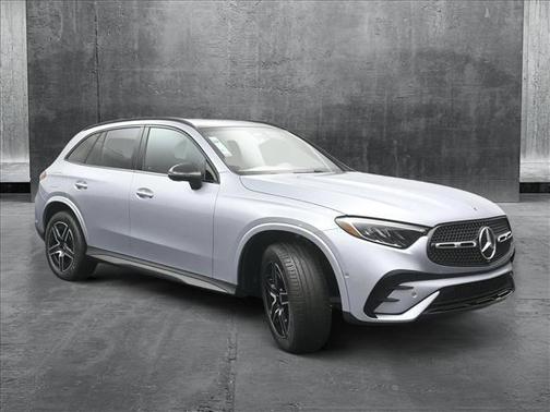 2025 Mercedes-Benz GLC 300 4MATIC