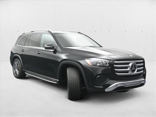 2026 Mercedes-Benz GLS 450 4MATIC
