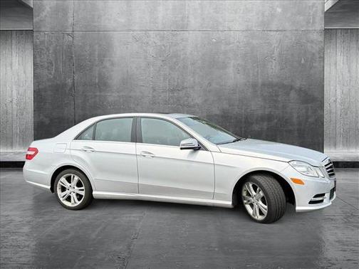2013 Mercedes-Benz E-Class 4MATIC