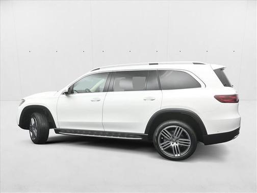 2026 Mercedes-Benz GLS 450 4MATIC