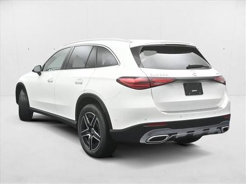 2026 Mercedes-Benz GLC 300 4MATIC
