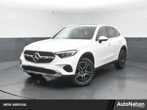2026 Mercedes-Benz GLC 300 4MATIC