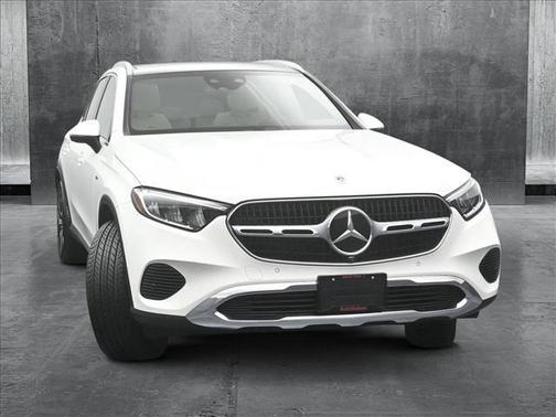 2025 Mercedes-Benz GLC 350e Base