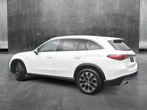 2025 Mercedes-Benz GLC 350e Base