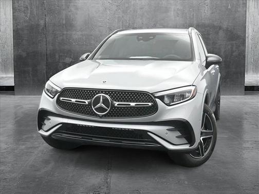 2025 Mercedes-Benz GLC 300 4MATIC