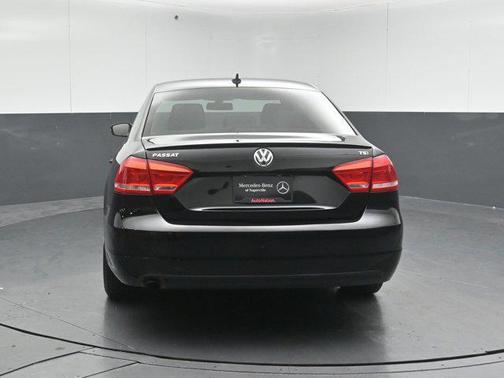 2015 Volkswagen Passat 1.8T S
