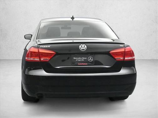 2015 Volkswagen Passat 1.8T S