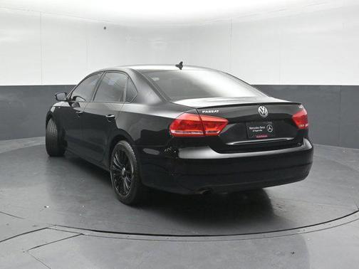 2015 Volkswagen Passat 1.8T S