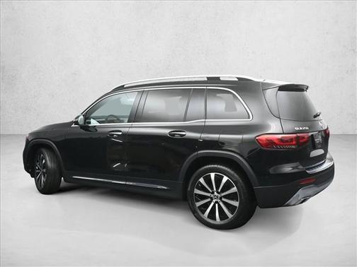 Black 2022 Mercedes-Benz GLB 250 4MATIC
