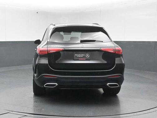 2025 Mercedes-Benz GLC 350e Base