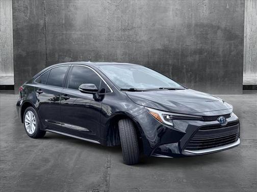 2024 Toyota Corolla Hybrid XLE