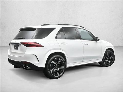 Manufaktur Moonlight 2026 Mercedes-Benz GLE 450 4MATIC
