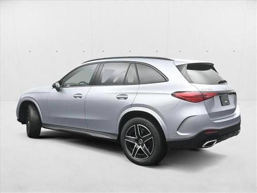 2025 Mercedes-Benz GLC 300 4MATIC