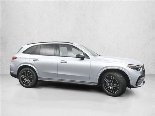 2025 Mercedes-Benz GLC 300 4MATIC