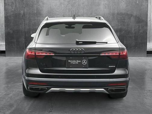 2023 Audi A4 allroad Prestige 45 TFSI quattro S tronic