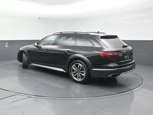 2023 Audi A4 allroad Prestige 45 TFSI quattro S tronic