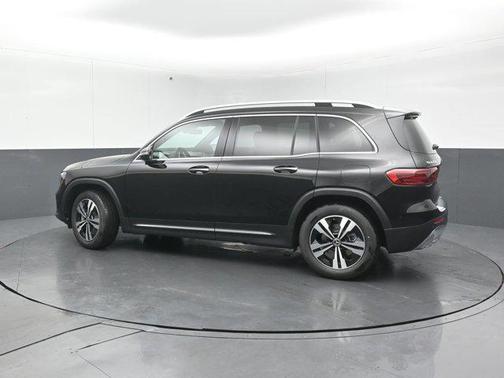 2025 Mercedes-Benz GLB 250 4MATIC