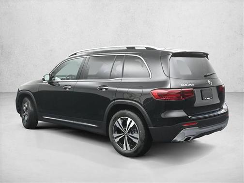 2025 Mercedes-Benz GLB 250 4MATIC