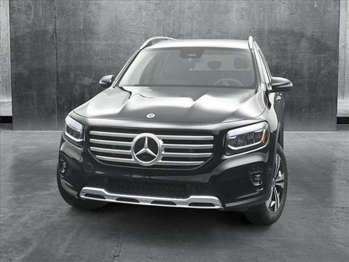 2025 Mercedes-Benz GLB 250 4MATIC