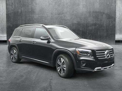 2025 Mercedes-Benz GLB 250 4MATIC