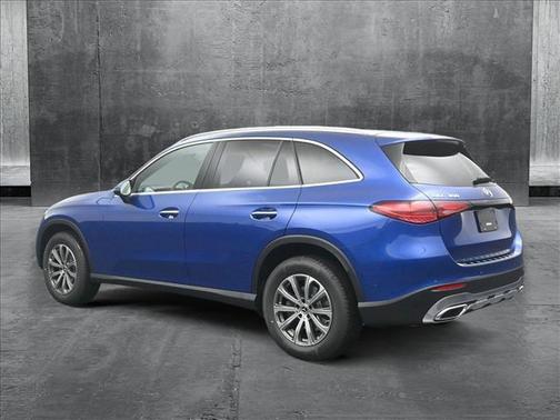 2025 Mercedes-Benz GLC 300 4MATIC
