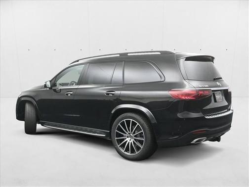 2026 Mercedes-Benz GLS 580 4MATIC