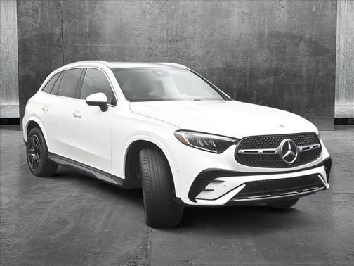 2025 Mercedes-Benz GLC 300 4MATIC