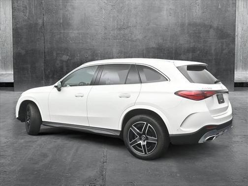 2025 Mercedes-Benz GLC 300 4MATIC