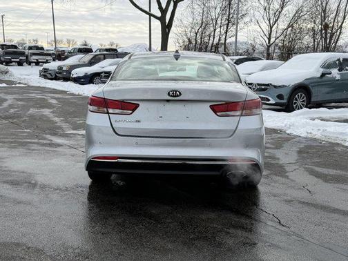 2018 Kia Optima LX