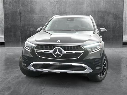 Black 2025 Mercedes-Benz GLC 350e Base
