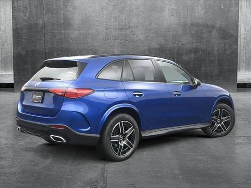 2025 Mercedes-Benz GLC 300 4MATIC