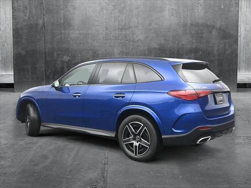 2025 Mercedes-Benz GLC 300 4MATIC