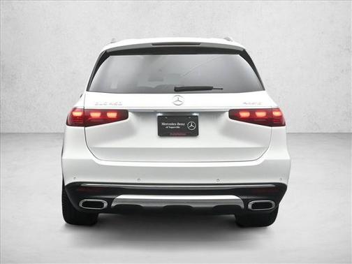 Polar White 2026 Mercedes-Benz GLS 450 4MATIC