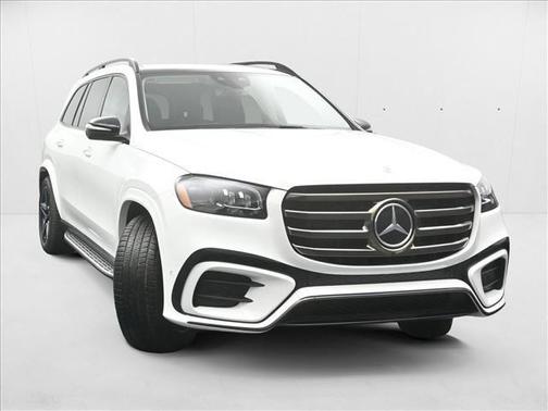 2026 Mercedes-Benz GLS 450 4MATIC
