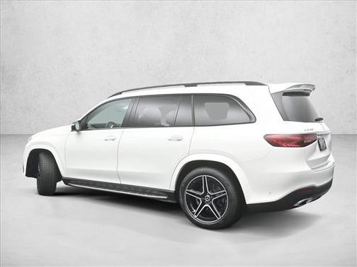 2026 Mercedes-Benz GLS 450 4MATIC