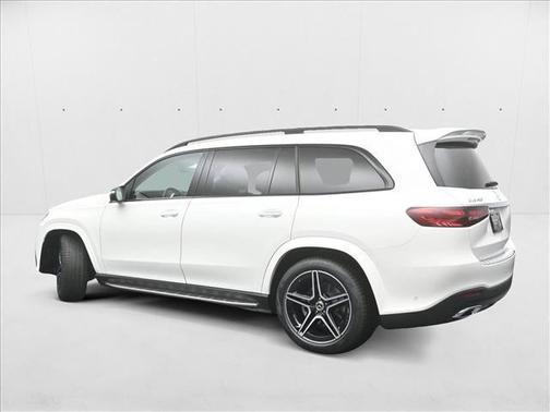 2026 Mercedes-Benz GLS 450 4MATIC