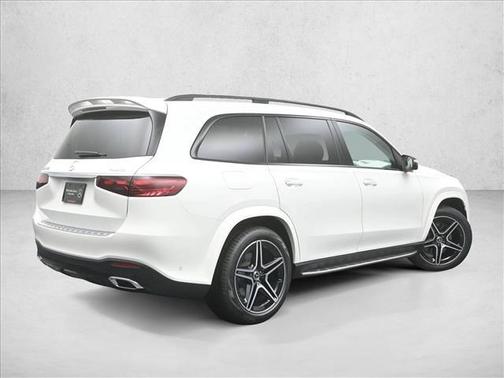 2026 Mercedes-Benz GLS 450 4MATIC