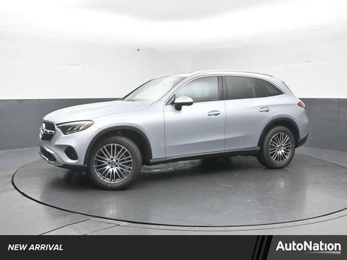 2025 Mercedes-Benz GLC 300 4MATIC