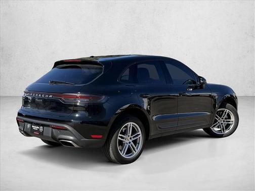 2024 Porsche Macan AWD