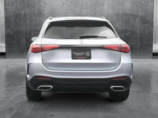 2025 Mercedes-Benz GLC 300 4MATIC