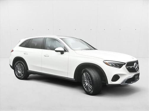 2025 Mercedes-Benz GLC 300 4MATIC