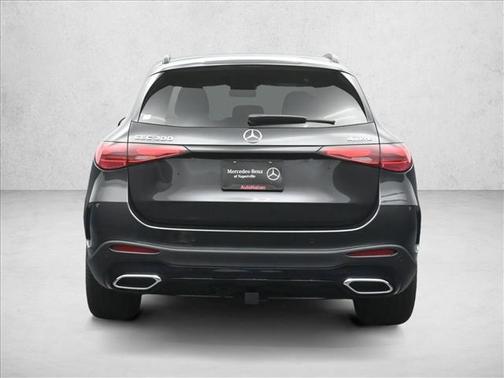2025 Mercedes-Benz GLC 300 4MATIC