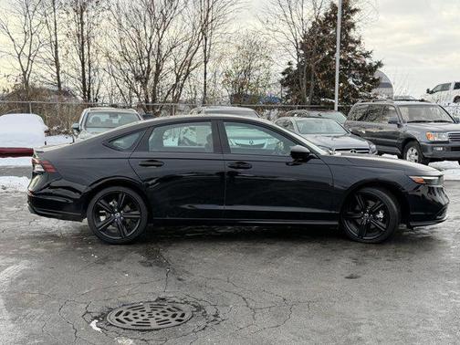 2025 Honda Accord Hybrid Sport-L
