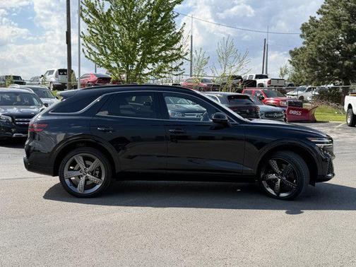 Vik Black 2022 Genesis GV70 3.5T AWD Sport